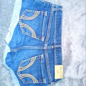 Hollister Jean Shorts size 00